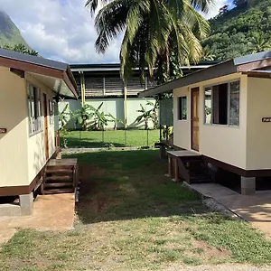 https://fare-toerau-maraamu.frenchpolynesia-hotels.com